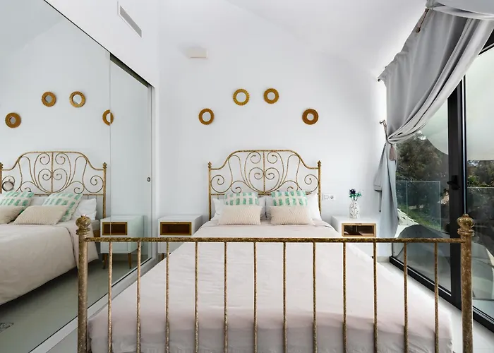 Ferienhaus Rentitspain - Casa Acantilado - Lujo Y Estilo Frente A La Costa Tropical Salobreña