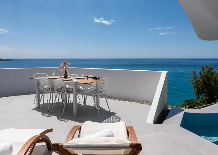 Rentitspain - Casa Acantilado - Lujo Y Estilo Frente A La Costa Tropical * Salobreña