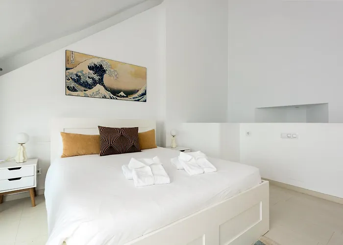 Rentitspain - Casa Acantilado - Lujo Y Estilo Frente A La Costa Tropical Ferienhaus Salobreña