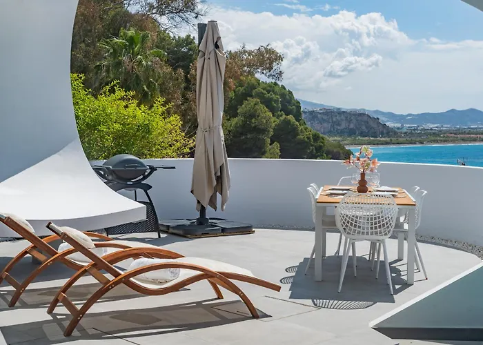 Ferienhaus Rentitspain - Casa Acantilado - Lujo Y Estilo Frente A La Costa Tropical