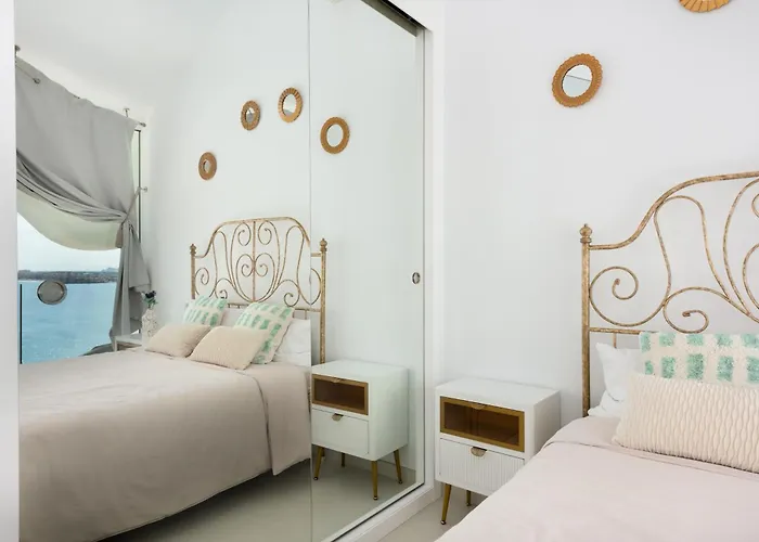 Ferienhaus Rentitspain - Casa Acantilado - Lujo Y Estilo Frente A La Costa Tropical Salobreña