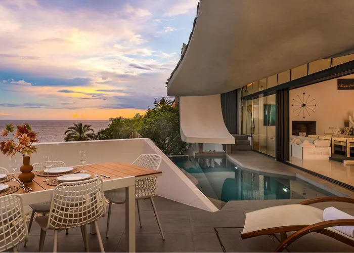 Rentitspain - Casa Acantilado - Lujo Y Estilo Frente A La Costa Tropical Salobreña