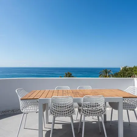 Holiday home Rentitspain Casa Del Acantilado Piscina Climatizada Salobrena