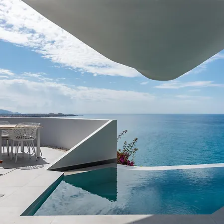 Rentitspain Casa Del Acantilado Piscina Climatizada * Salobrena
